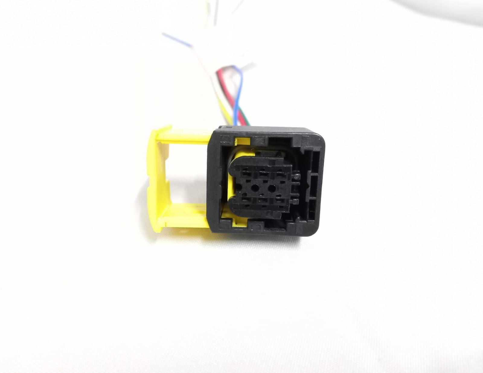 AEM32 6K035A SOKET HSDC TİP SARI 6P