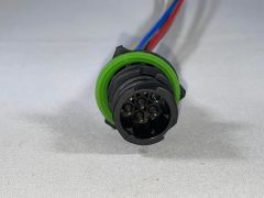 AEM32 7K006EK  SOKET STOP 7Lİ AMP TİP ERKEK KABLOLU