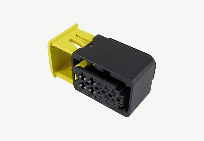 AEM32 10K010 SOKET AXOR HSDC TİP 10 PİN KİLİTLİ